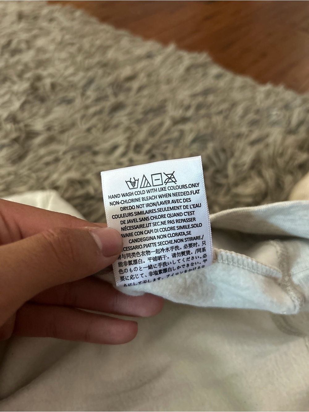 ESSENTIALS Fear Of God SS22 Light Oatmeal Hoodie - Picture 5 of 8